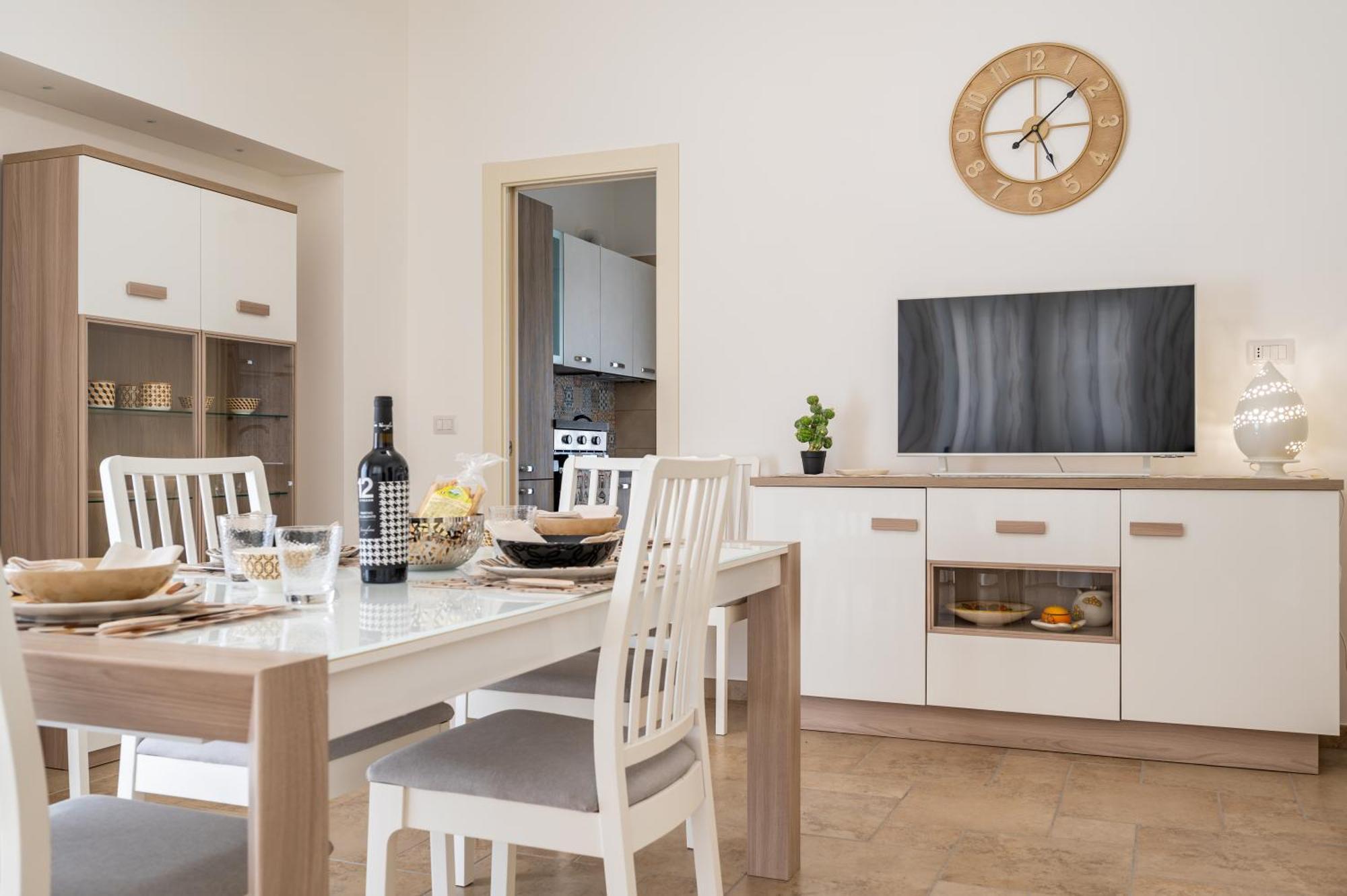 Maemi Apartment