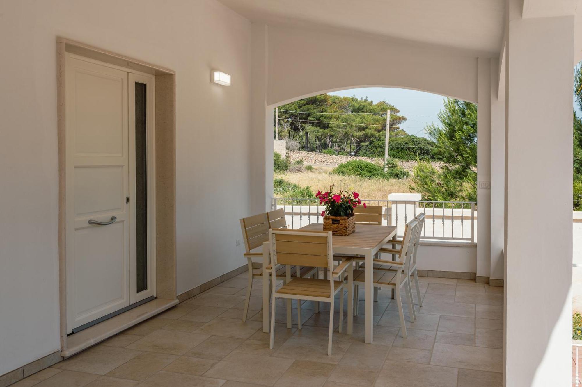 Maemi Apartment *